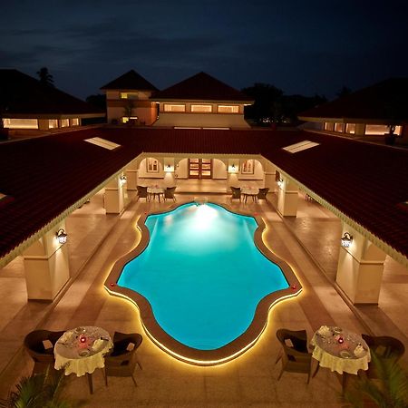 Neonz Resort & Club Ānand Zewnętrze zdjęcie