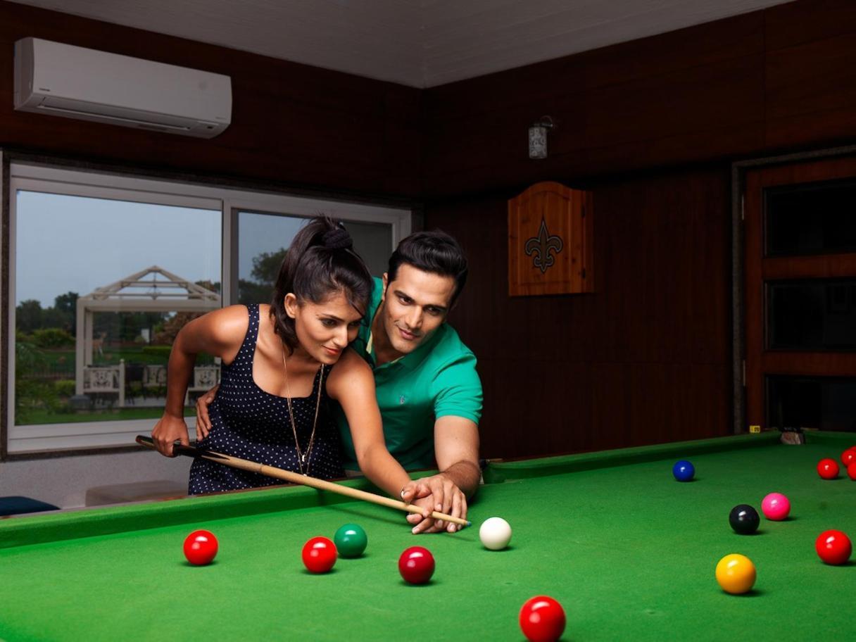 Neonz Resort & Club Ānand Zewnętrze zdjęcie