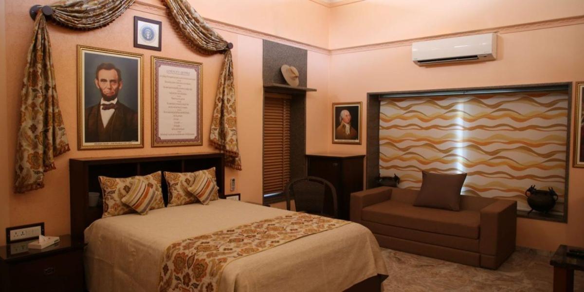 Neonz Resort & Club Ānand Zewnętrze zdjęcie